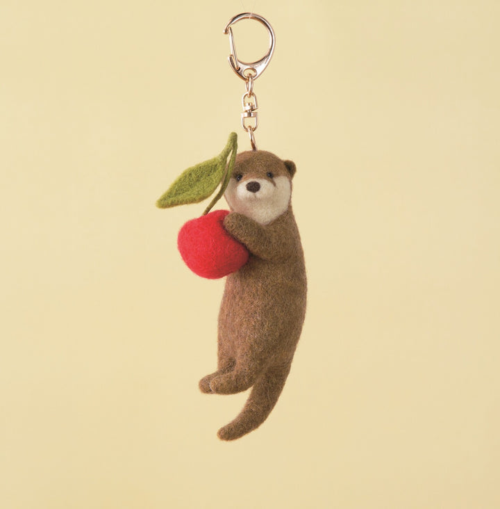 Hamanaka Needle Felting Kit - Otter with Cherry Keyring (English translation included)