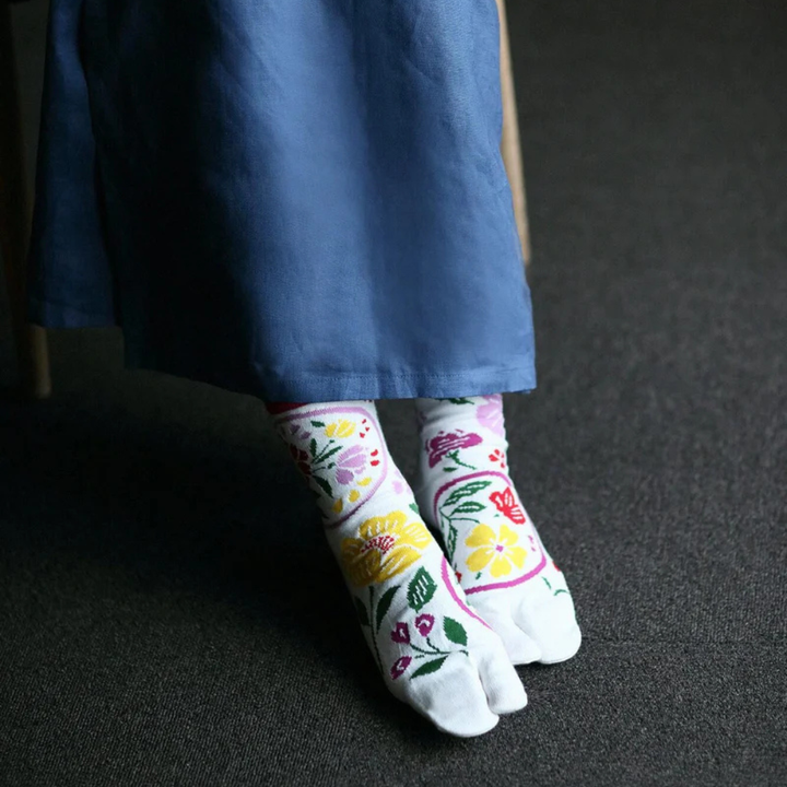 SOU.SOU Kyoto Tabi Socks - Split Toe Design - Momoyama Sakura (Size UK 4-6.5)
