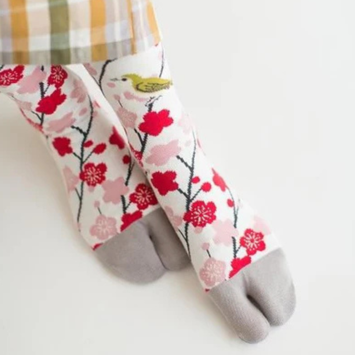 SOU.SOU Kyoto Tabi Socks - Split Toe Design - Plum Blossom (Size UK 4-6.5)