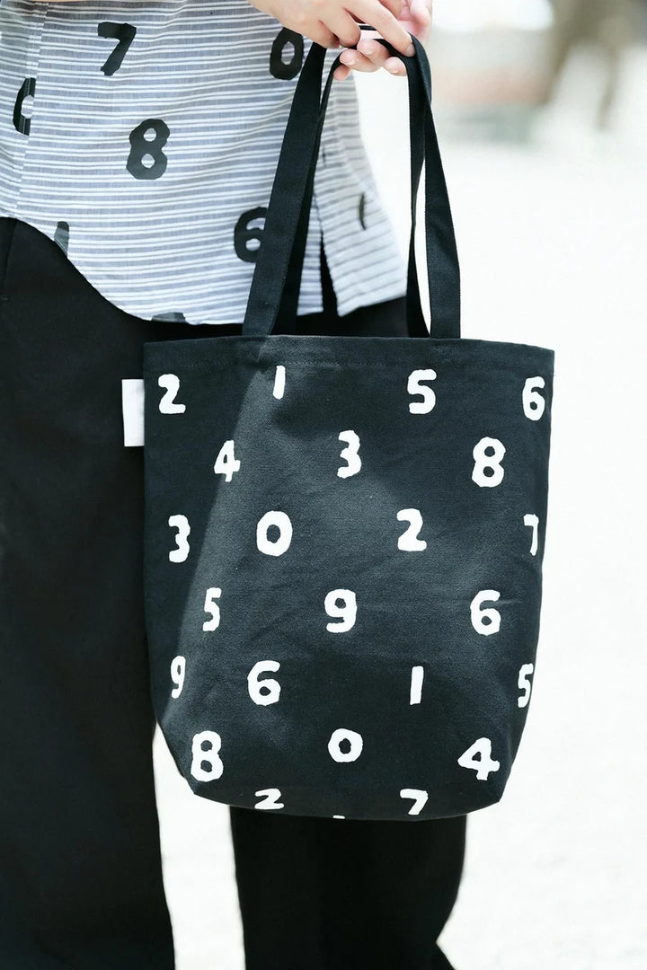 SOU.SOU Yousou Canvas Tote Bag - "So-Su-U" Numbers - Black x White